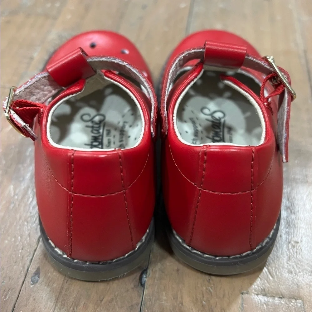 Footmates Harper leather t-bar red Mary Janes shoes girls size 6